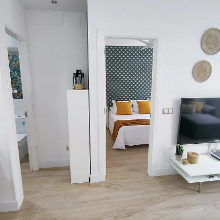 Apartment Almeida Deluxe - 200 Metres From Canteras