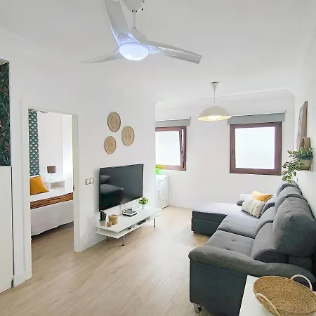 Almeida Deluxe - 200 Metres From Canteras Apartment *